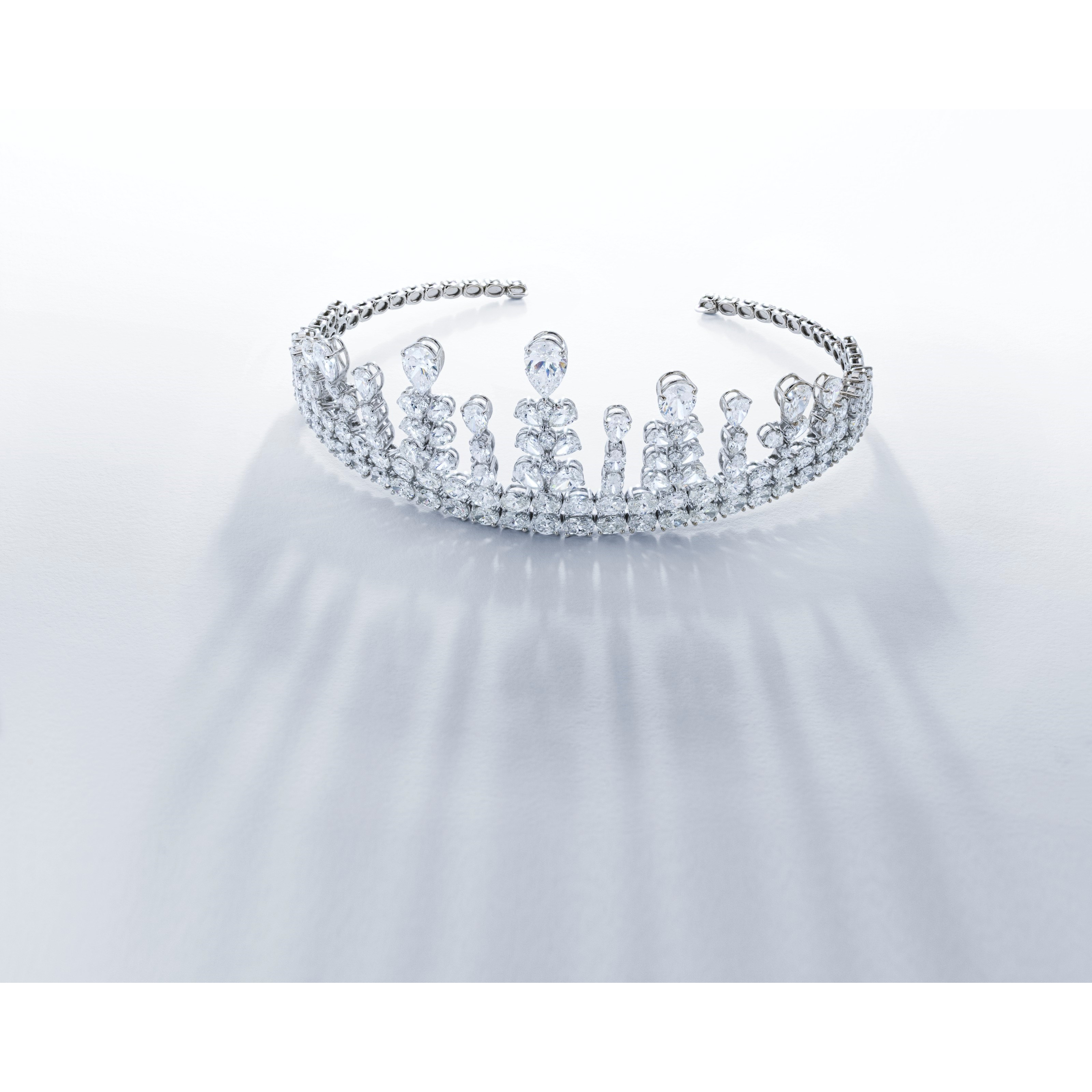 IMPORTANT DIAMOND TIARA