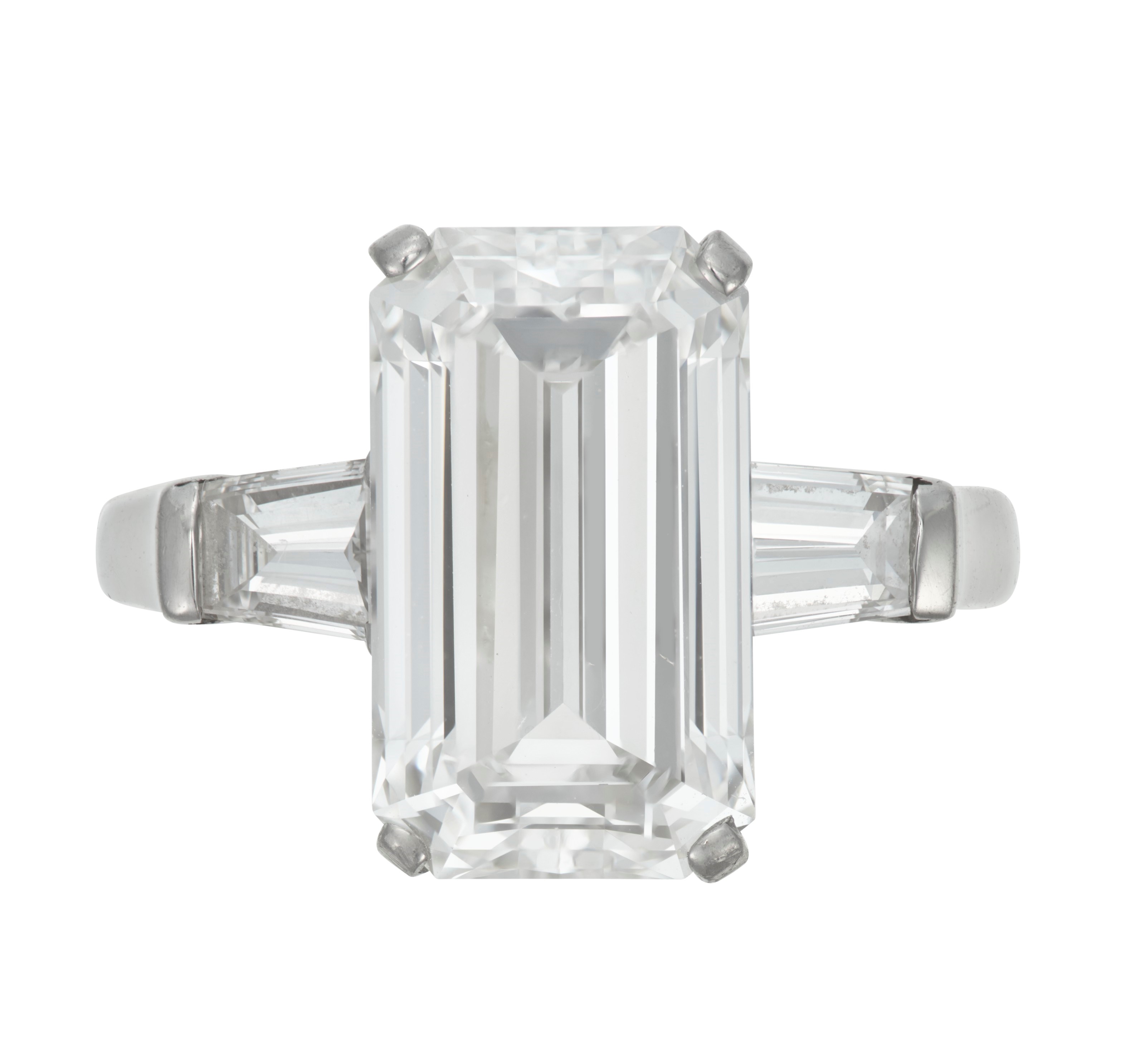 GRAFF DIAMOND RING