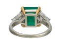 EMERALD AND DIAMOND RING