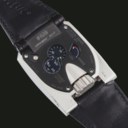 URWERK，18K白金及钛金属腕表，配旋转时针及动力储存，URWERK 103，型号103.07，约2006年制，附原厂证书、盒子及外包装