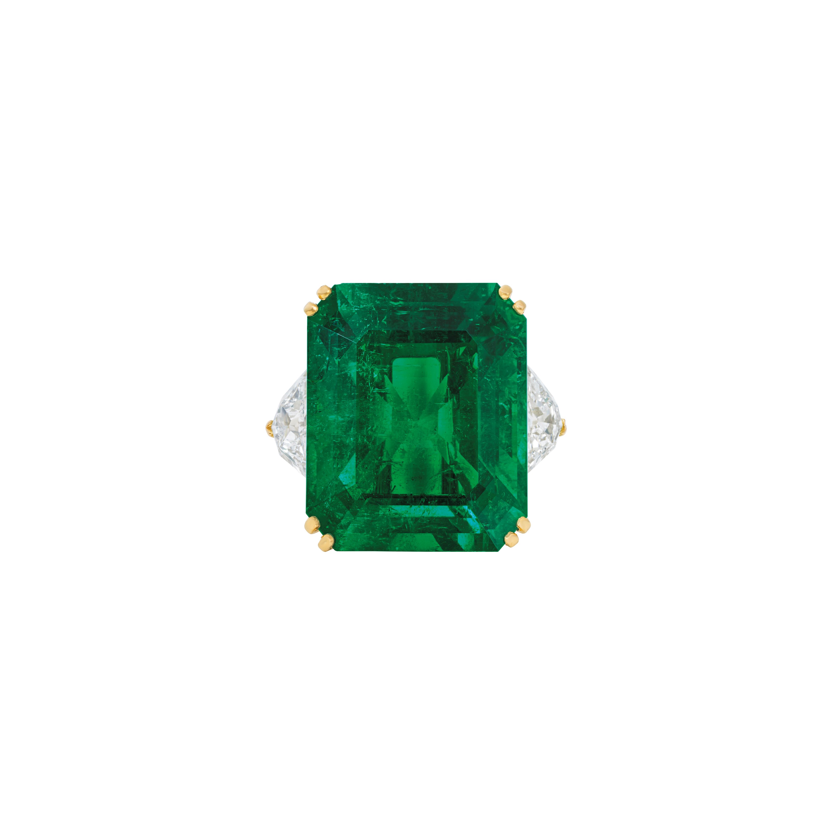 EMERALD AND DIAMOND RING