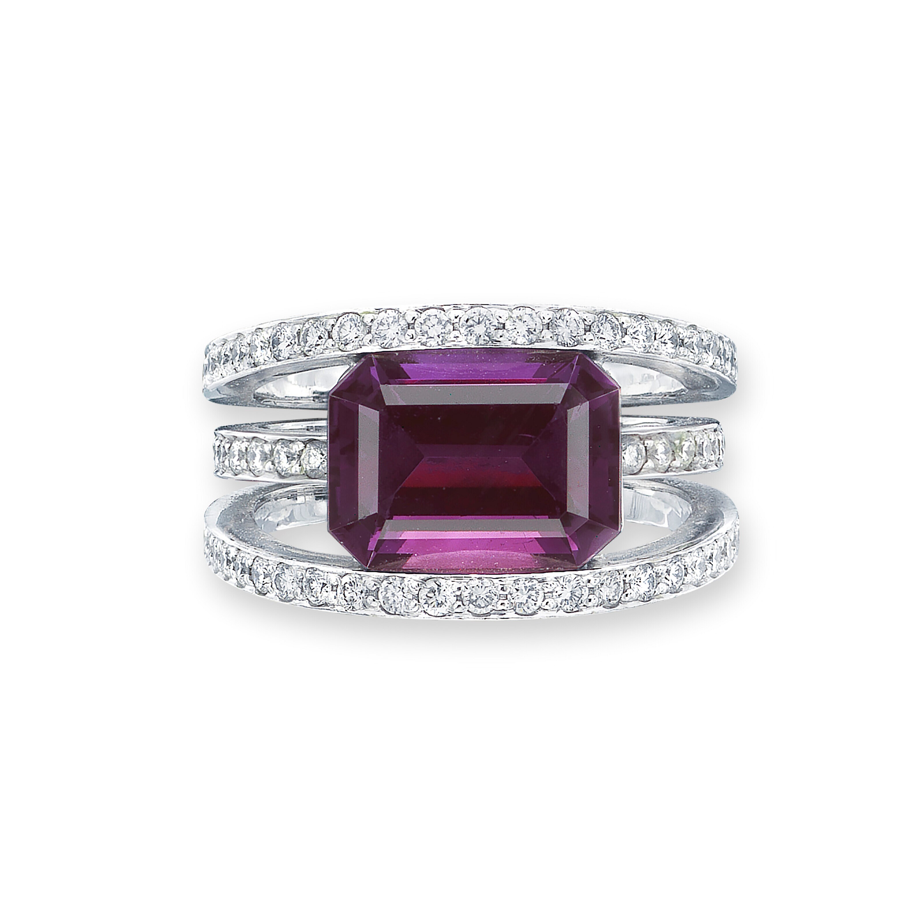 ALEXANDRITE AND DIAMOND RING