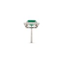 EMERALD AND DIAMOND RING