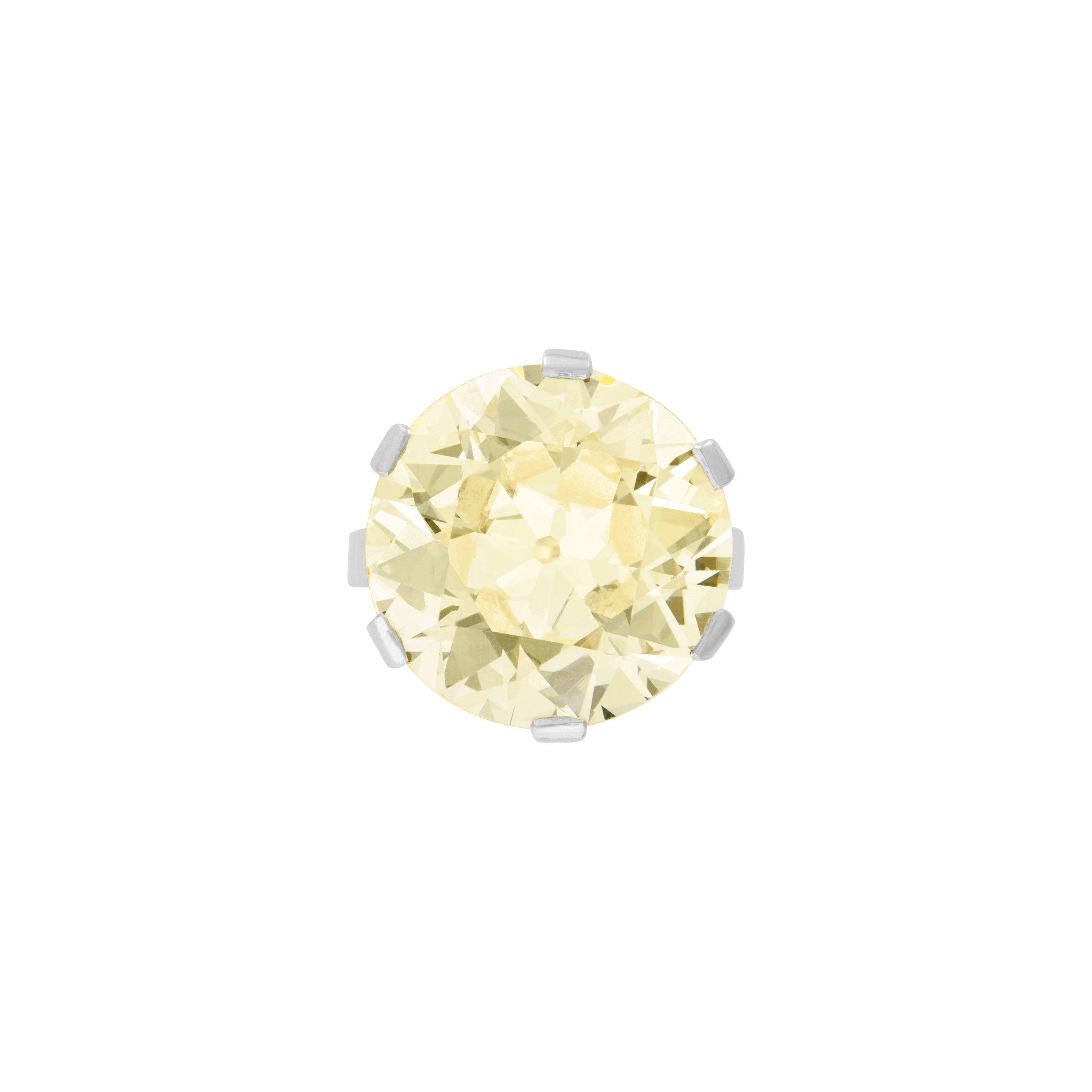COLOURED DIAMOND RING