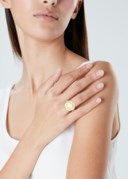 COLOURED DIAMOND RING