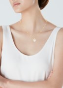DIAMOND PENDENT NECKLACE