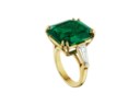 EMERALD AND DIAMOND RING