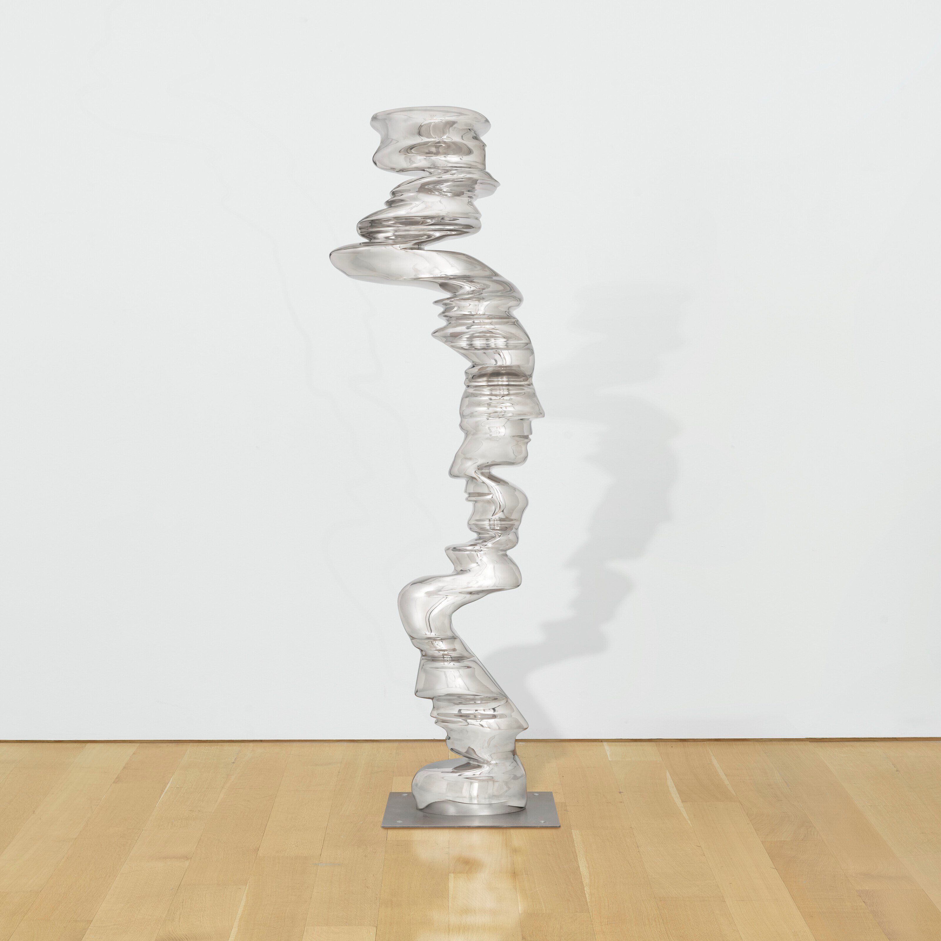 TONY CRAGG (B. 1949)