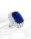 SAPPHIRE AND DIAMOND RING