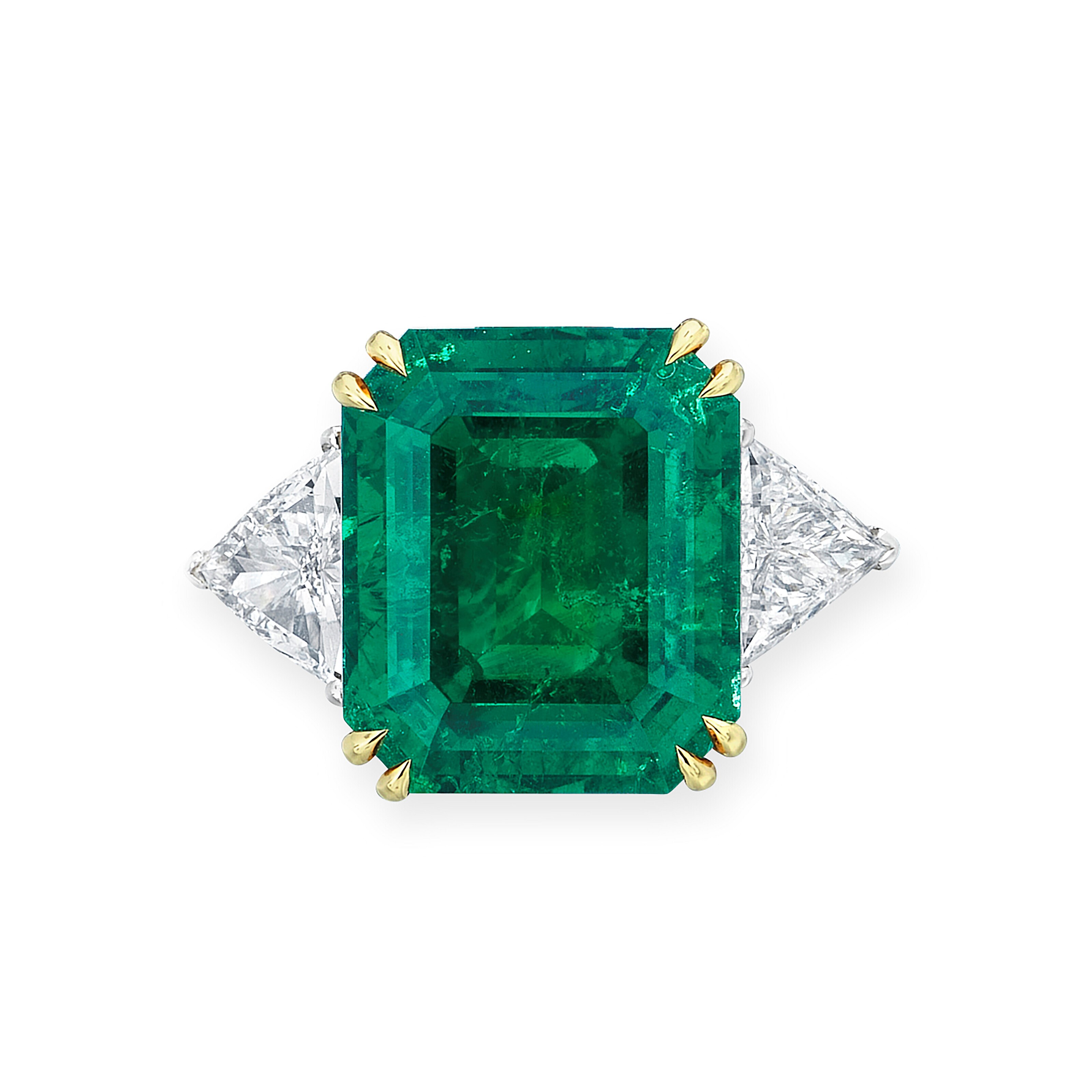EMERALD AND DIAMOND RING