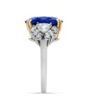 SAPPHIRE AND DIAMOND RING