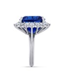 SAPPHIRE AND DIAMOND RING
