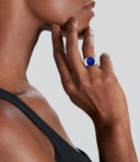SAPPHIRE AND DIAMOND RING