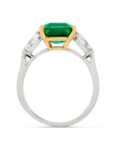 EMERALD AND DIAMOND RING